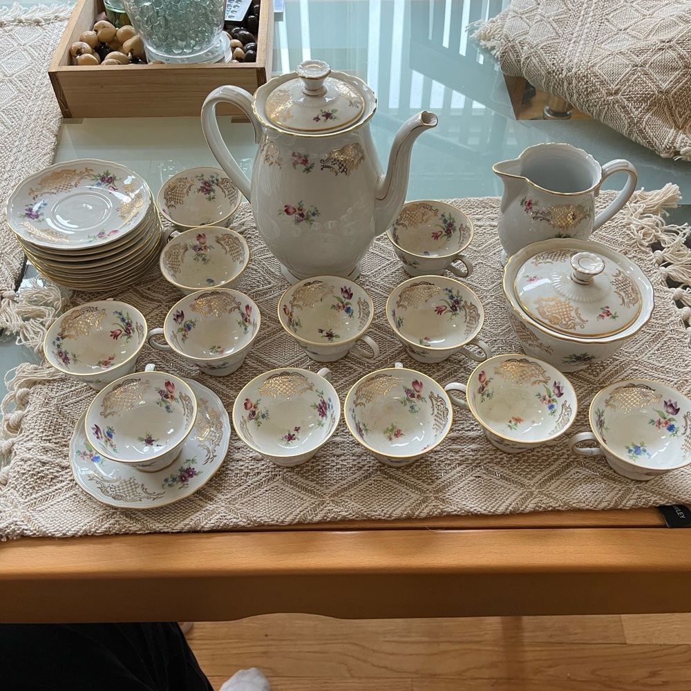 Vintage tea set